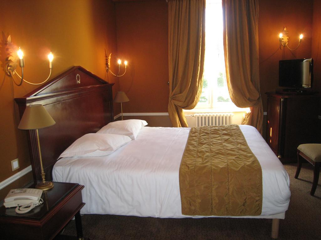 Hotel Les Marechaux Auxerre Luaran gambar